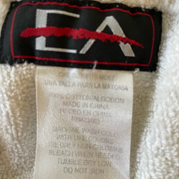 FINAL PRICE! EA WHITE TERRYCLOTH SAUNA WRAP One Size Fits Most - Picture 2 of 5